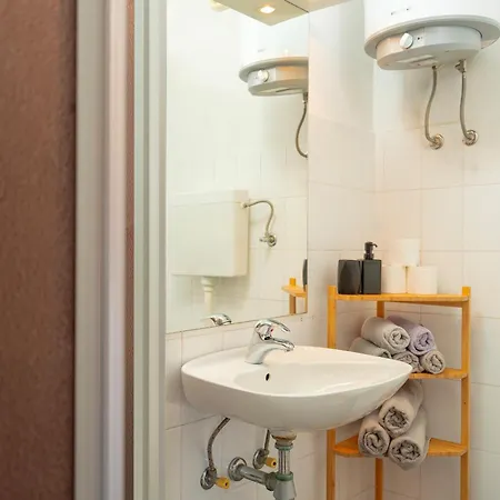 Dulcic Stari Grad (Hvar)