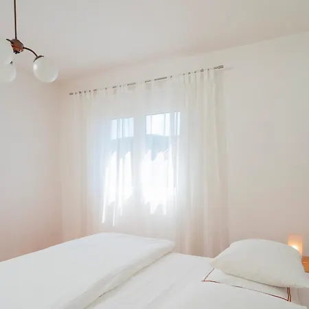 Dulcic 스타리 그라드