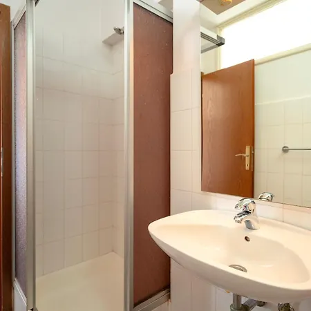 Dulcic 아파트 스타리 그라드