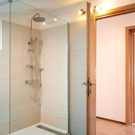 Dulcic 스타리 그라드